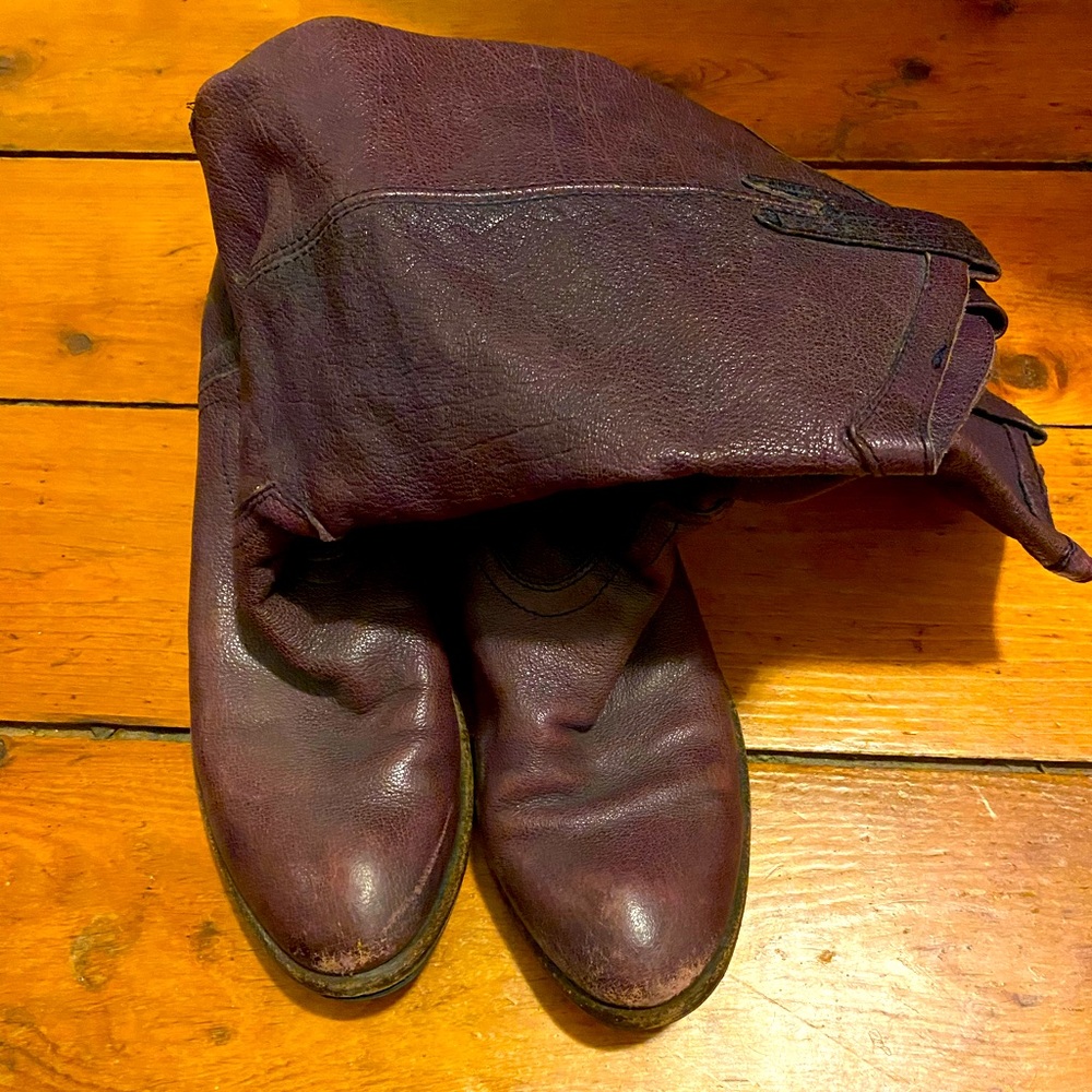 Frye Carson purple boots